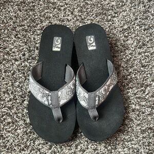 TEVA Gray and Black Flip Flops